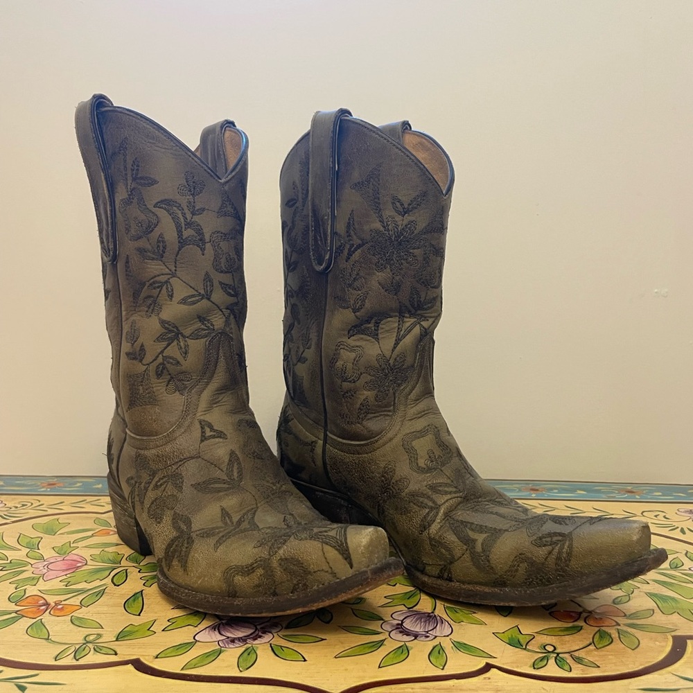 Yippee Ki Yay Old Gringo Green Floral Cowgirl Boots
